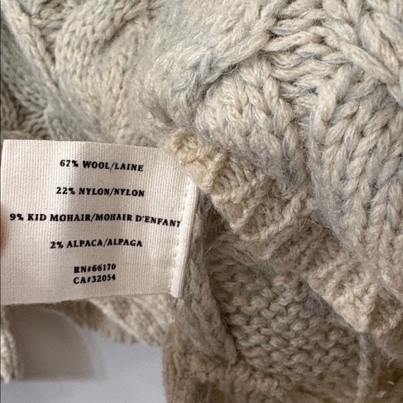 Anthropologie - Sparrow - Cable Knit Sweater - women’s large - great condition - Picture 3 of 5